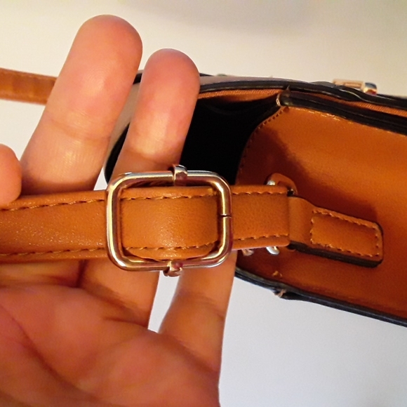 NWOT Brown shoulder bag - Picture 3 of 5